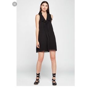 Bcbgeneration black sleeveless ruffle front dress